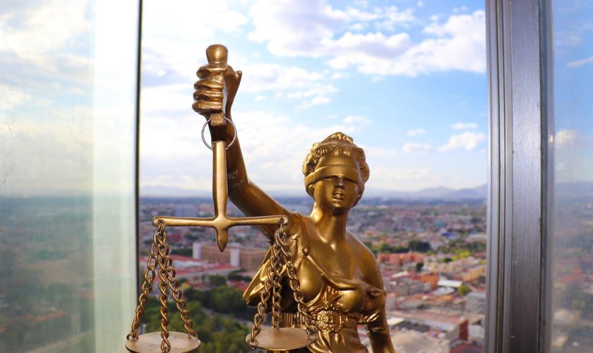avocat toulon militaire